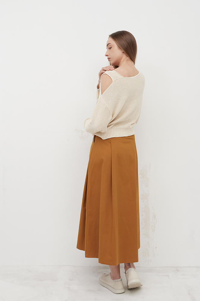 Джемпер кремовий з відкритим плечем (СВ 61/3)